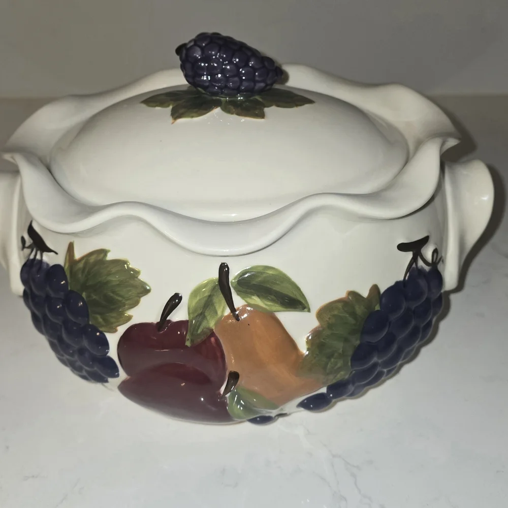 Home Interiors Ceramic Casserole Dish with Fruit Design - Picture 5 of 5